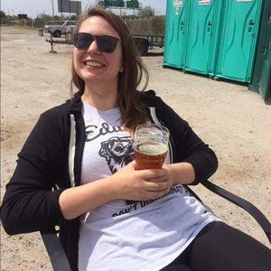 Meet your Posher, Naomi